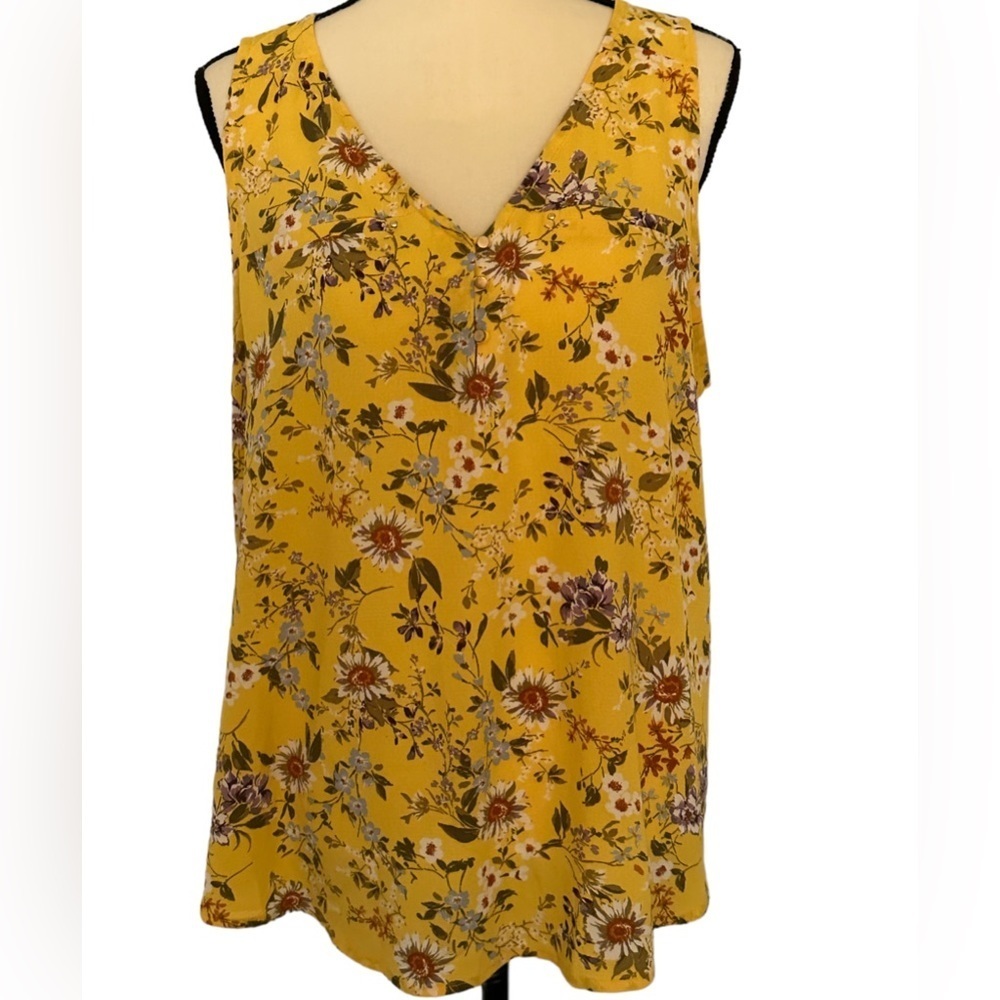 Tempted hearts yellow floral top size 1X